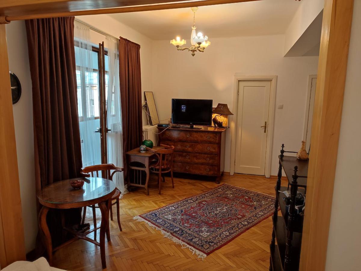 Accommodation Ateneu Palace Bukarest Exterior foto